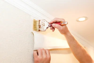 Pose de papier peint à Vaucourtois — revêtements muraux et toiles de verre
